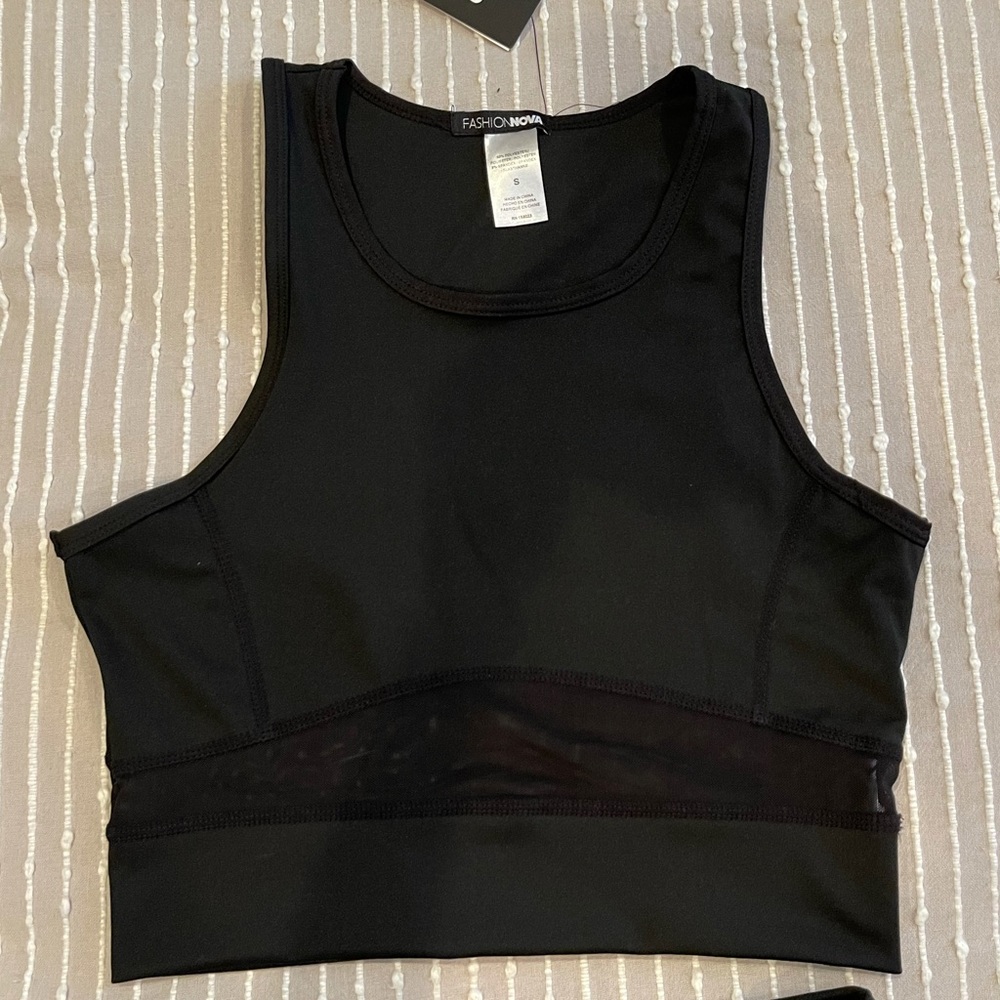 Mesh Panel Workout Set